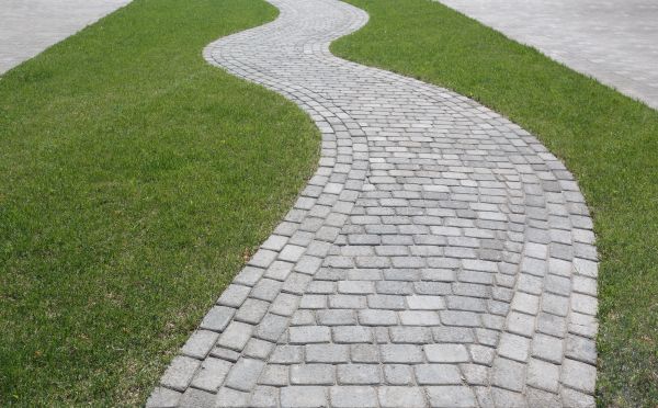 Cost of Walkway Paving in Wichita Falls